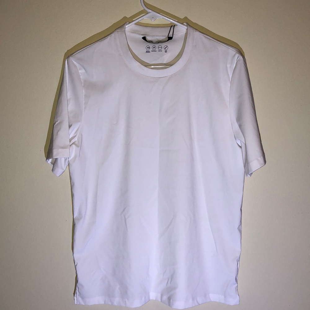NWT, Men’s Zara t-shirt